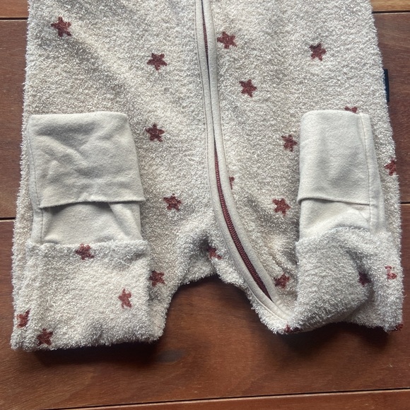 Bonds Wondersuit Zippy Sleeper Tan Stars 0-3m size 000 - Picture 5 of 7